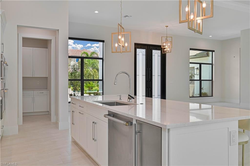 TARPON ESTATES - Residential