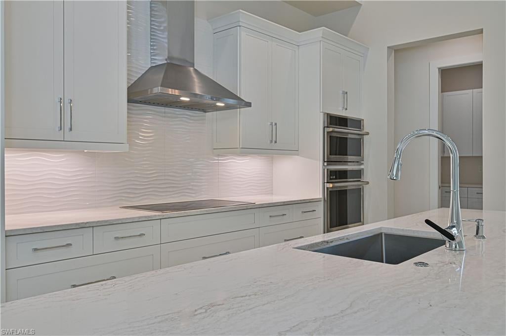 TARPON ESTATES - Residential
