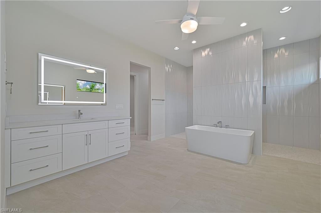 TARPON ESTATES - Residential