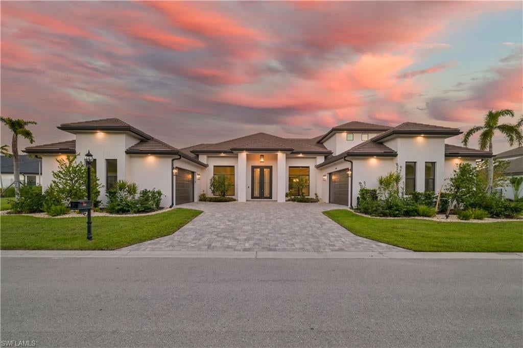 TARPON ESTATES - Residential
