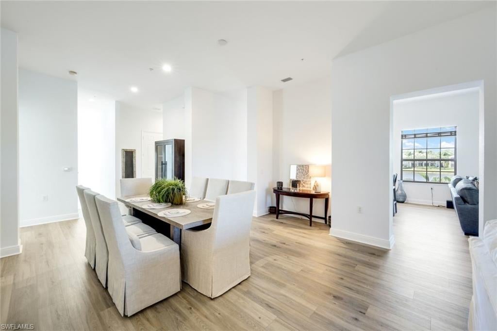 LAGUNA - Residential