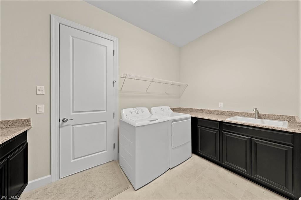 PEBBLE POINTE - Residential