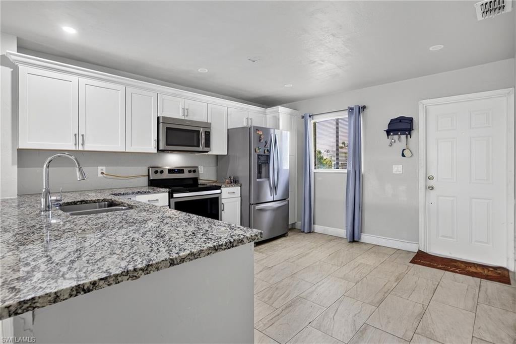 CAPE TOWNE CONDO - Residential