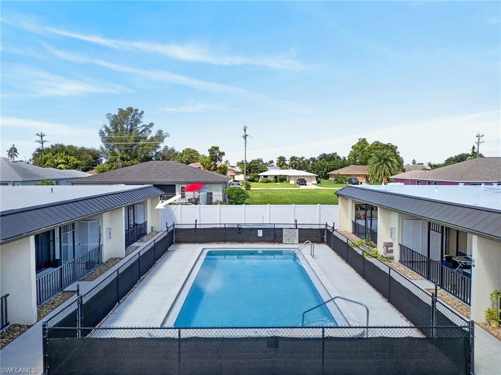 CAPE TOWNE CONDO - Residential