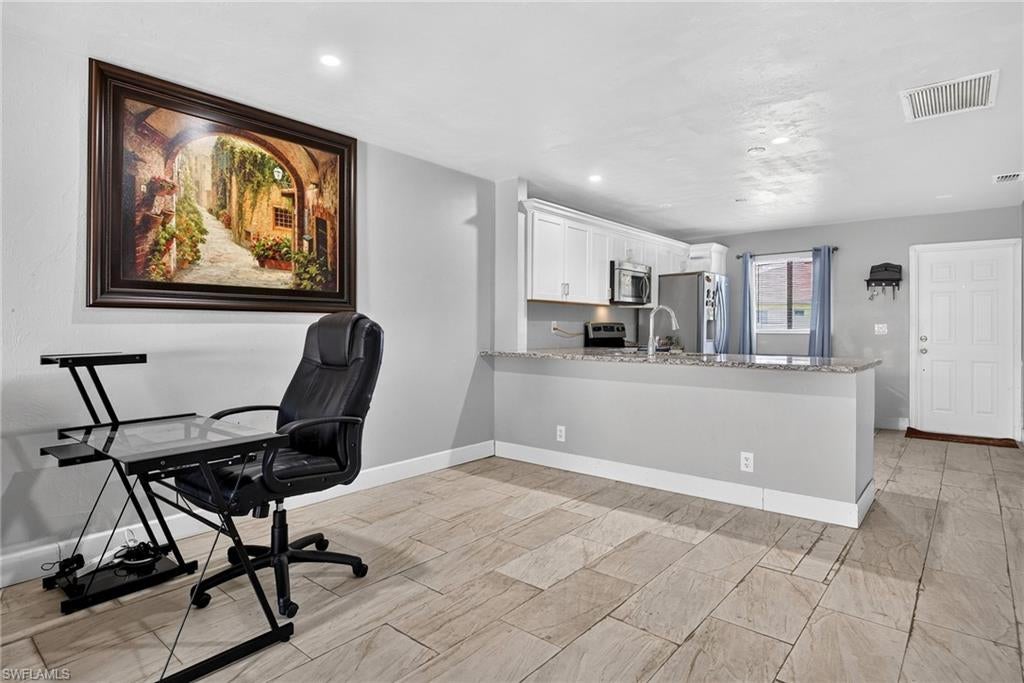 CAPE TOWNE CONDO - Residential