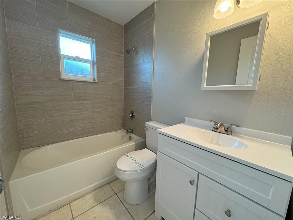 CAPE CORAL - Residential Income