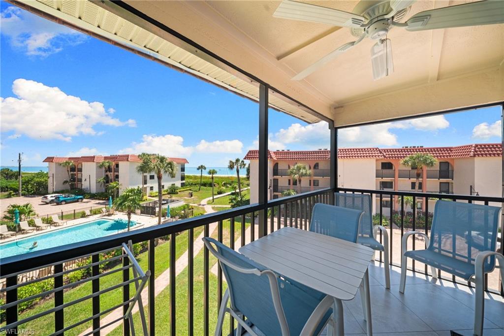SANDALFOOT CONDOMINIUM - Residential