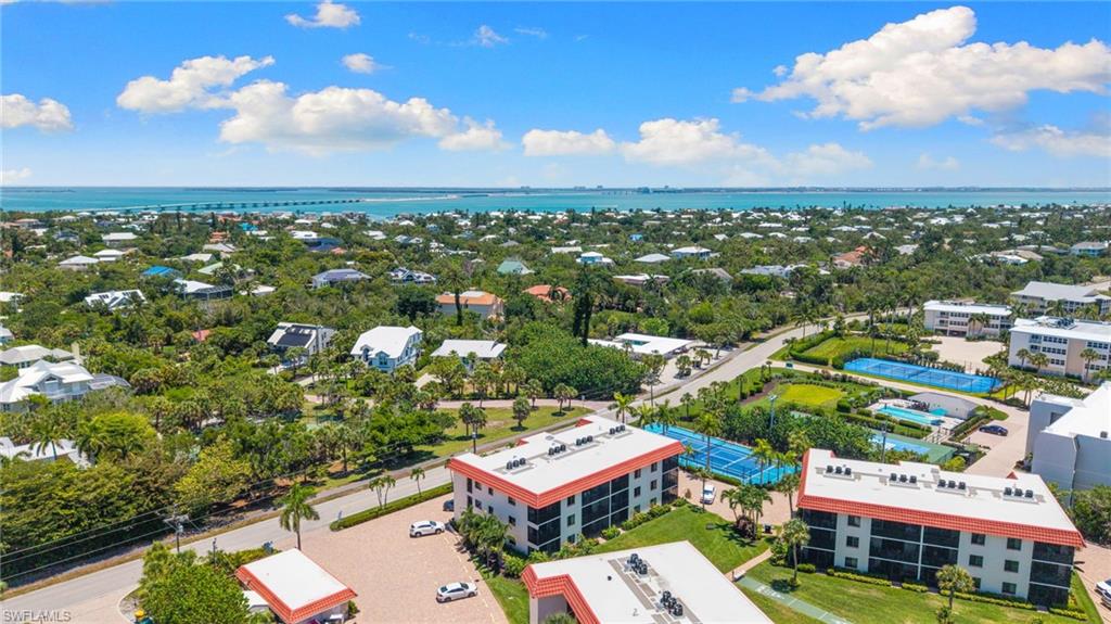 SANDALFOOT CONDOMINIUM - Residential