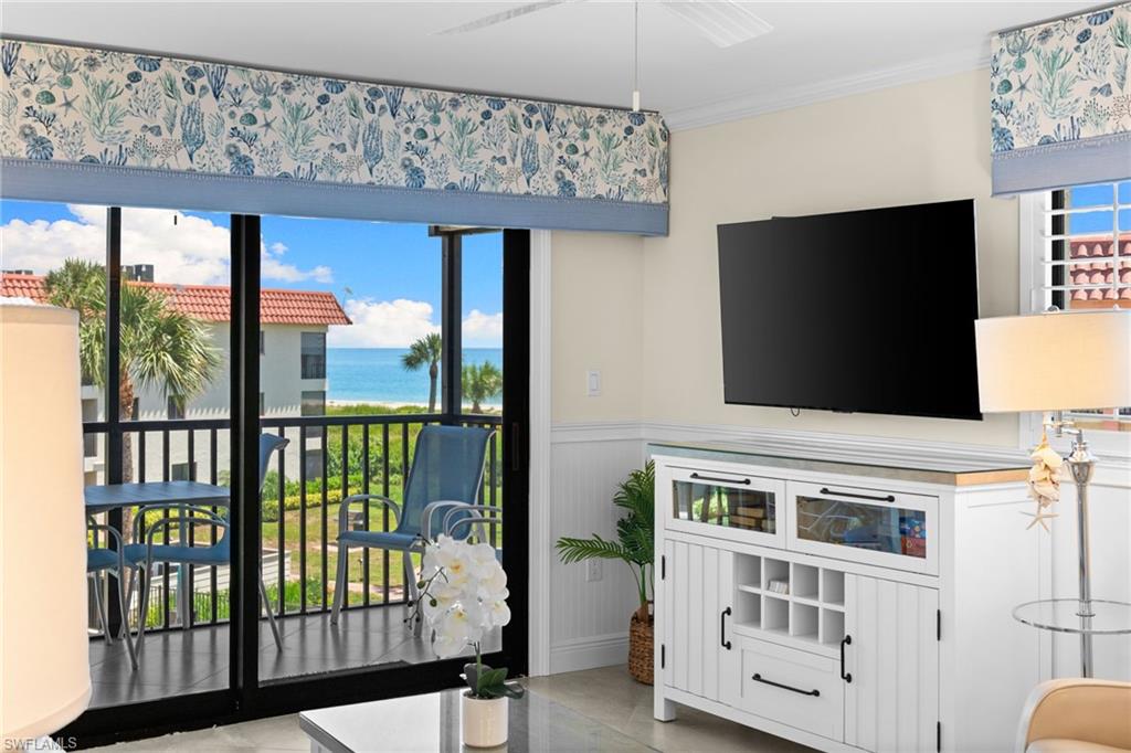 SANDALFOOT CONDOMINIUM - Residential