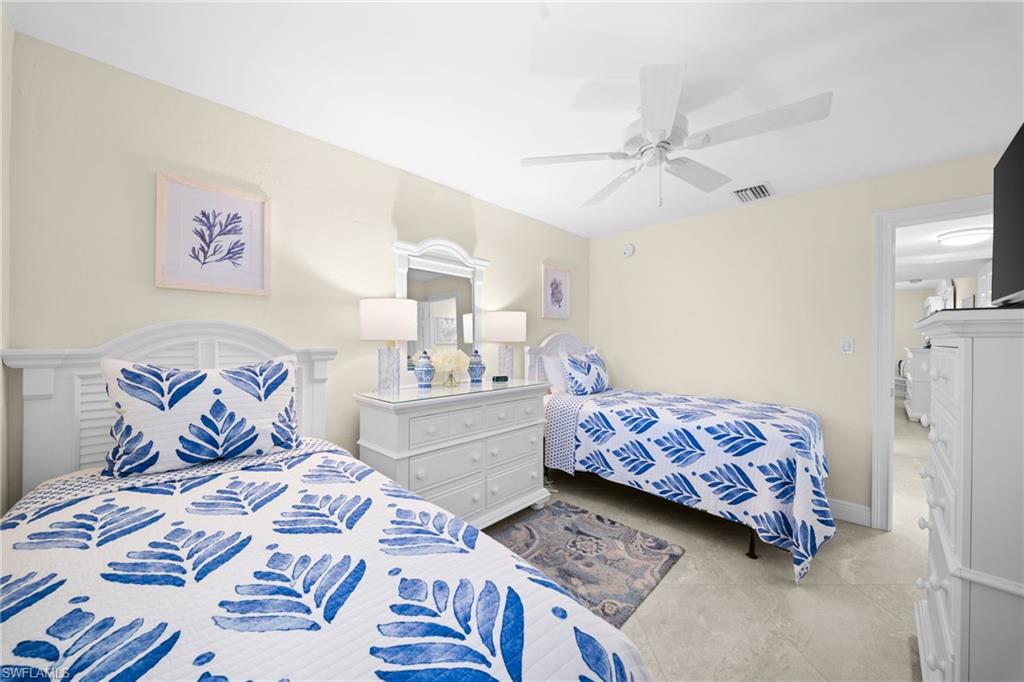 SANDALFOOT CONDOMINIUM - Residential