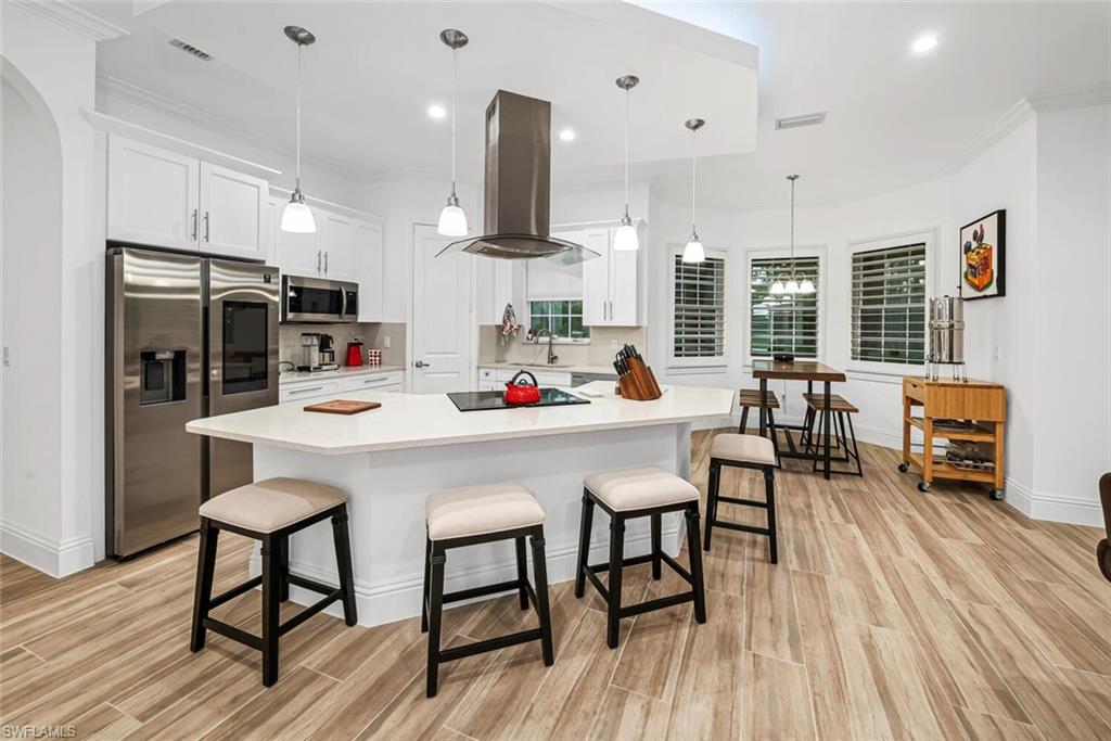 GOLDEN GATE ESTATES - Residential