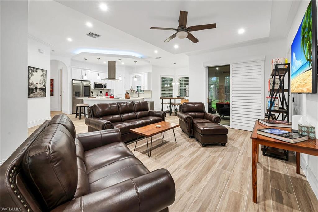 GOLDEN GATE ESTATES - Residential