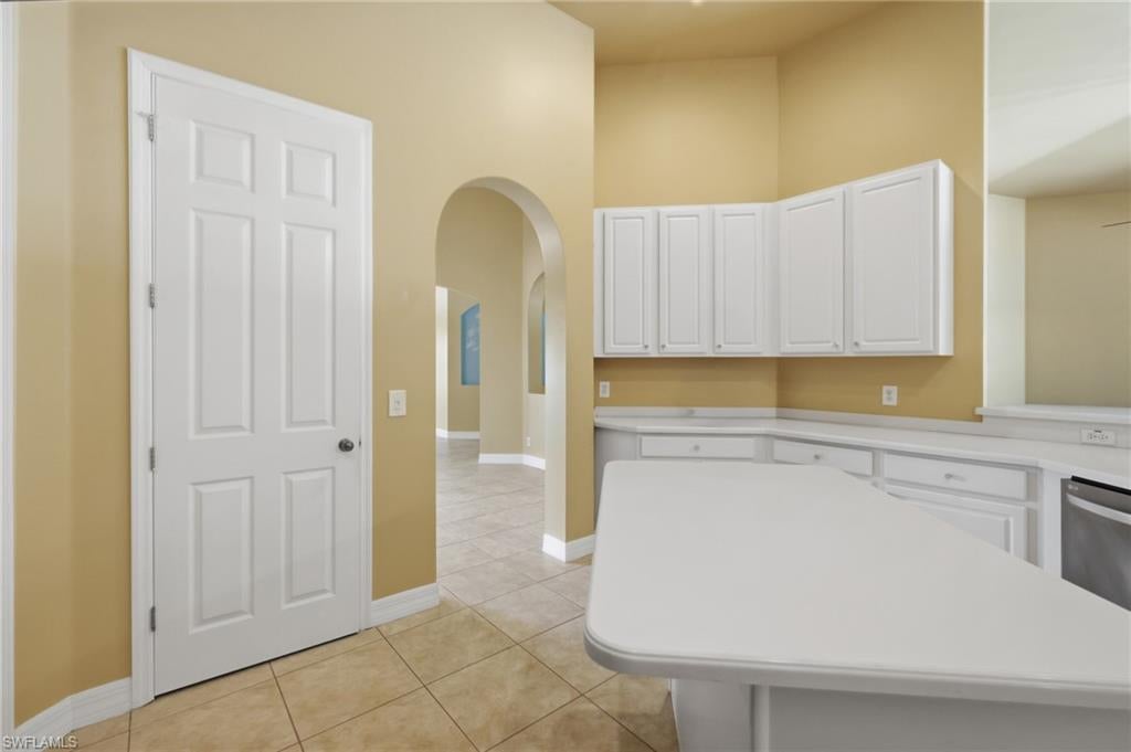 MEADOWBROOK - Residential