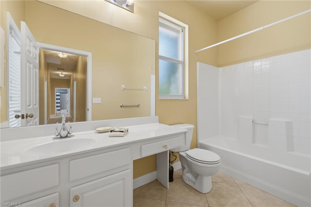 MEADOWBROOK - Residential