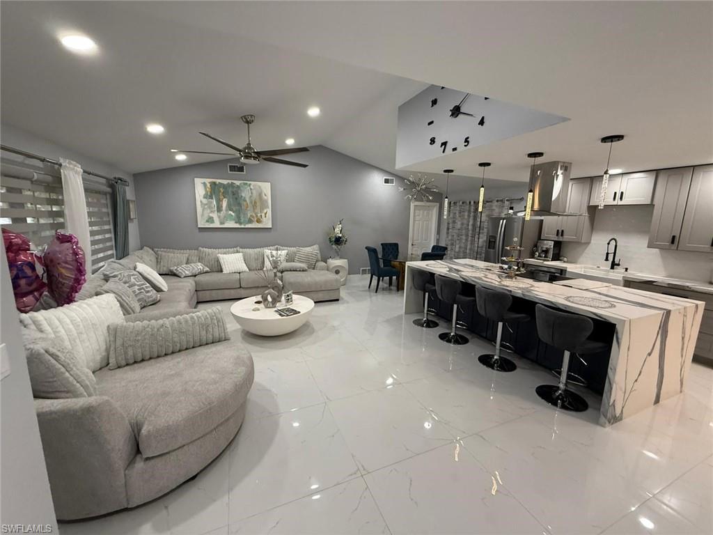 TANGLEWOOD - Residential