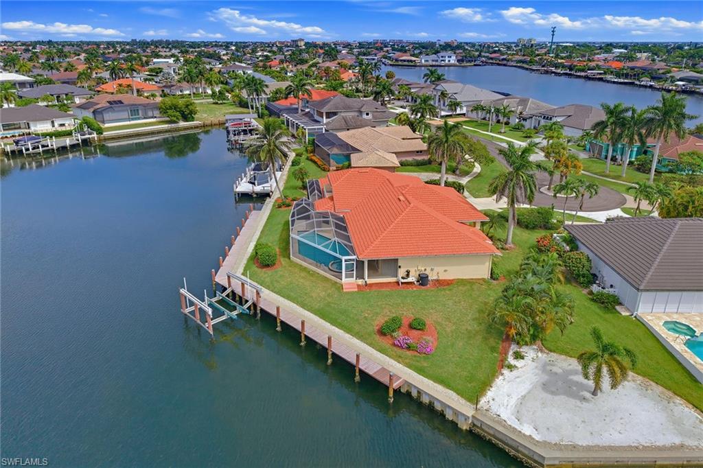 MARCO ISLAND - Residential