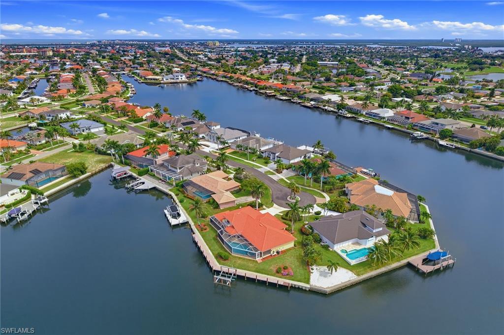 MARCO ISLAND - Residential