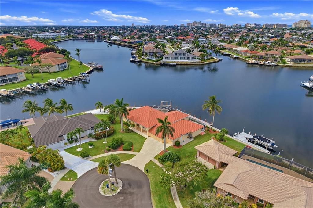MARCO ISLAND - Residential