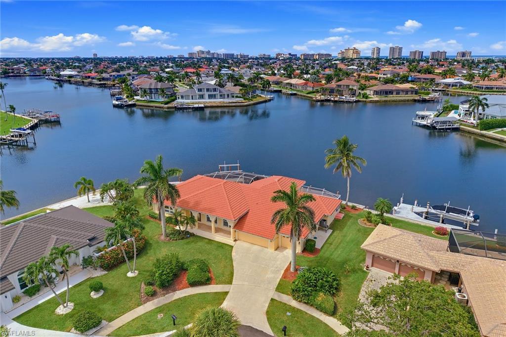MARCO ISLAND - Residential