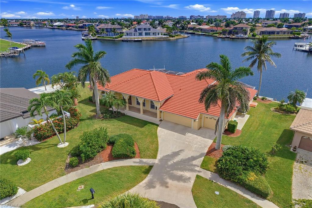 MARCO ISLAND - Residential