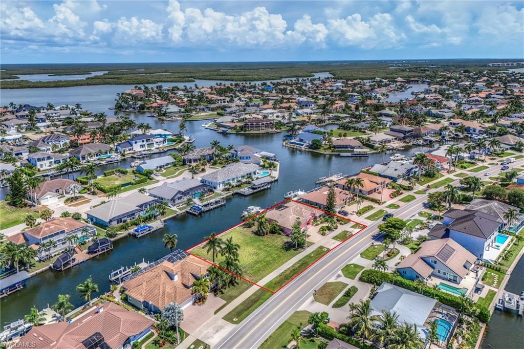 MARCO ISLAND - Land