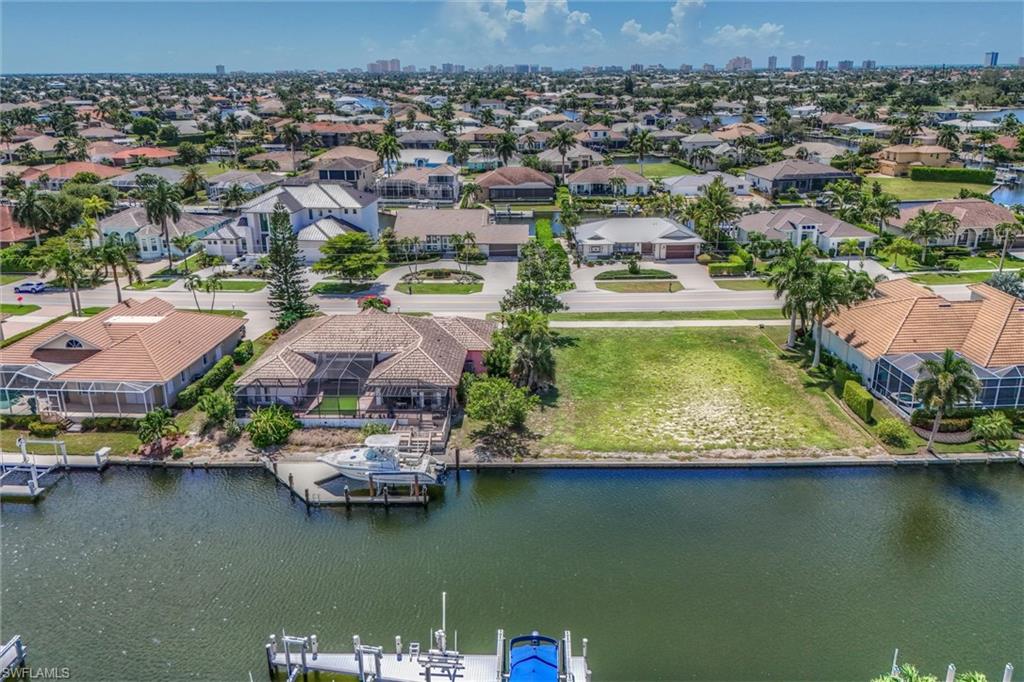 MARCO ISLAND - Land