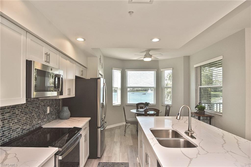 LAKESIDE GREEN - Residential