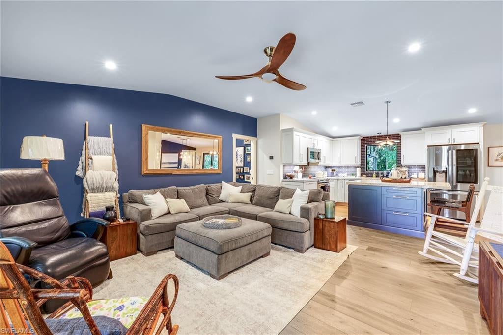 LOGAN WOODS - Residential