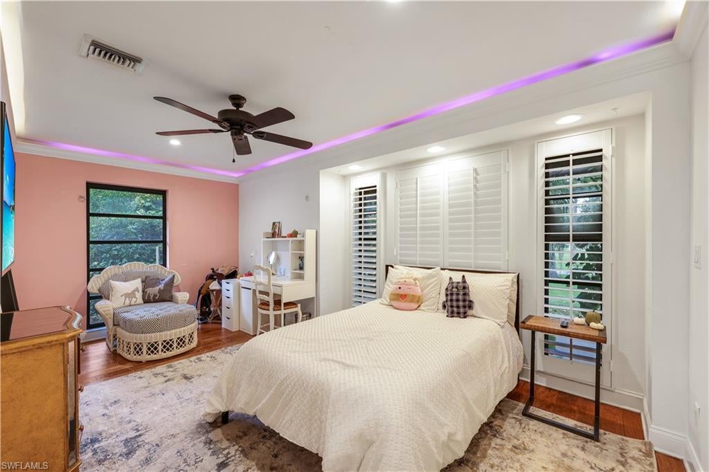 LOGAN WOODS - Residential