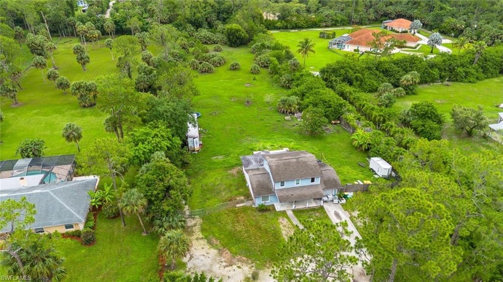 COLLIER WOODS - Land