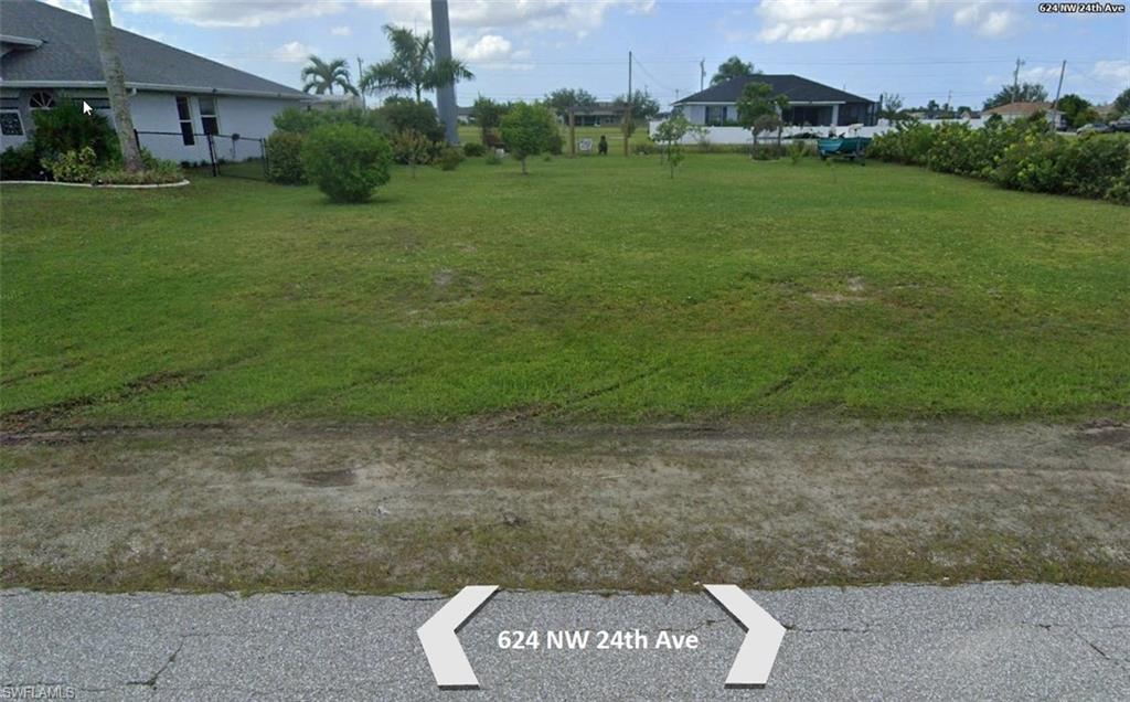 CAPE CORAL - Land