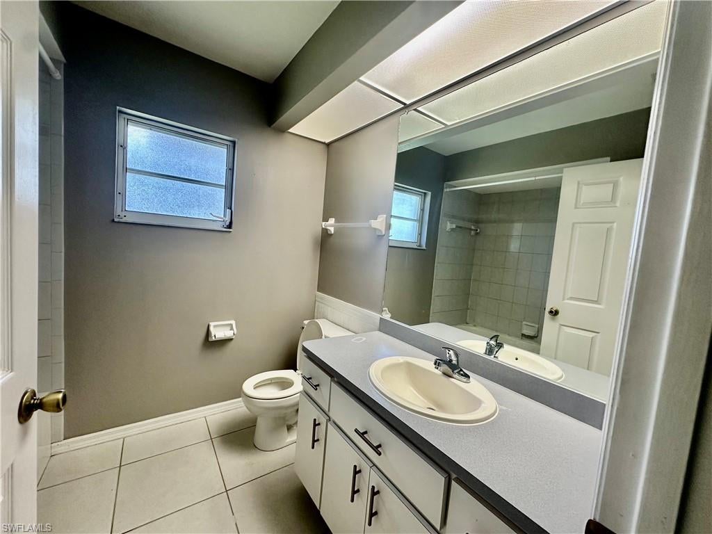 SAN CARLOS PARK - Residential Lease