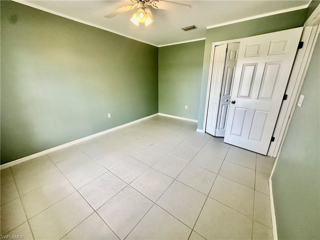 SAN CARLOS PARK - Residential Lease