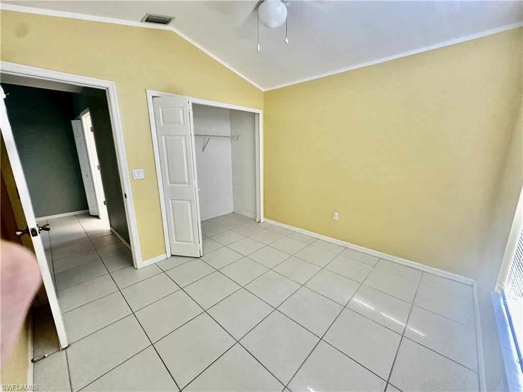 SAN CARLOS PARK - Residential Lease