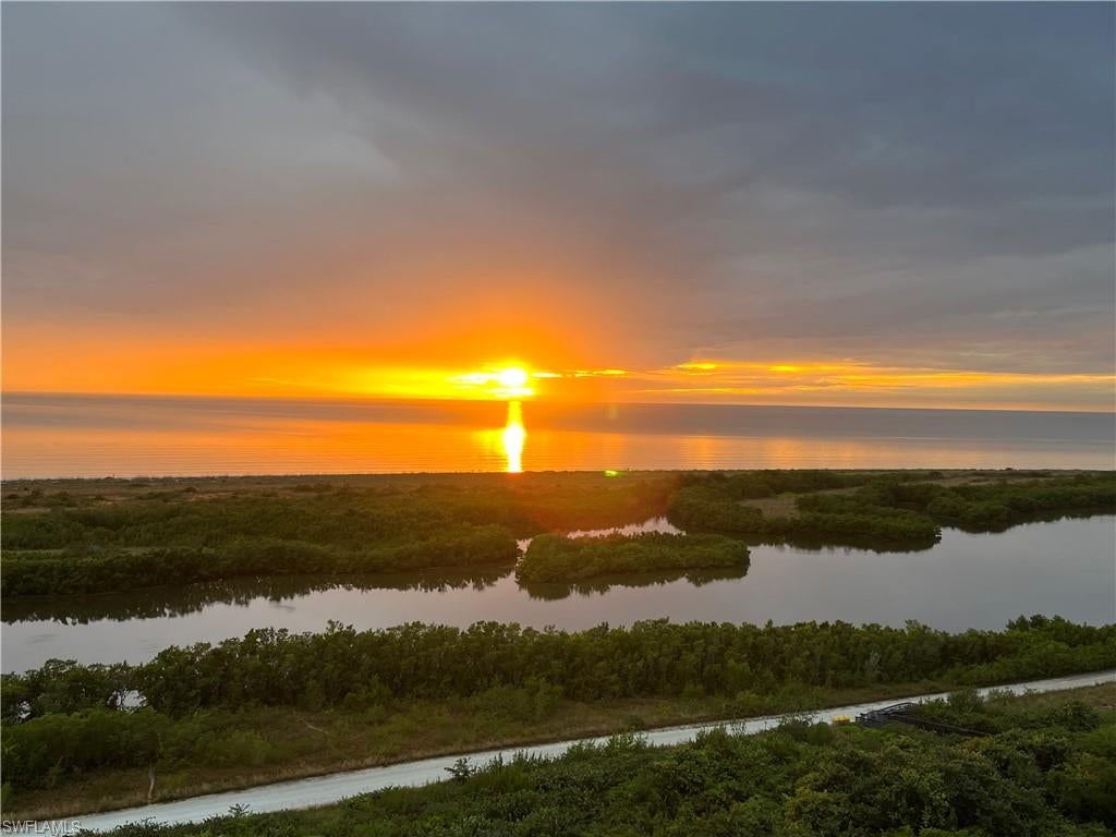 SOUTH SEAS - Residential
