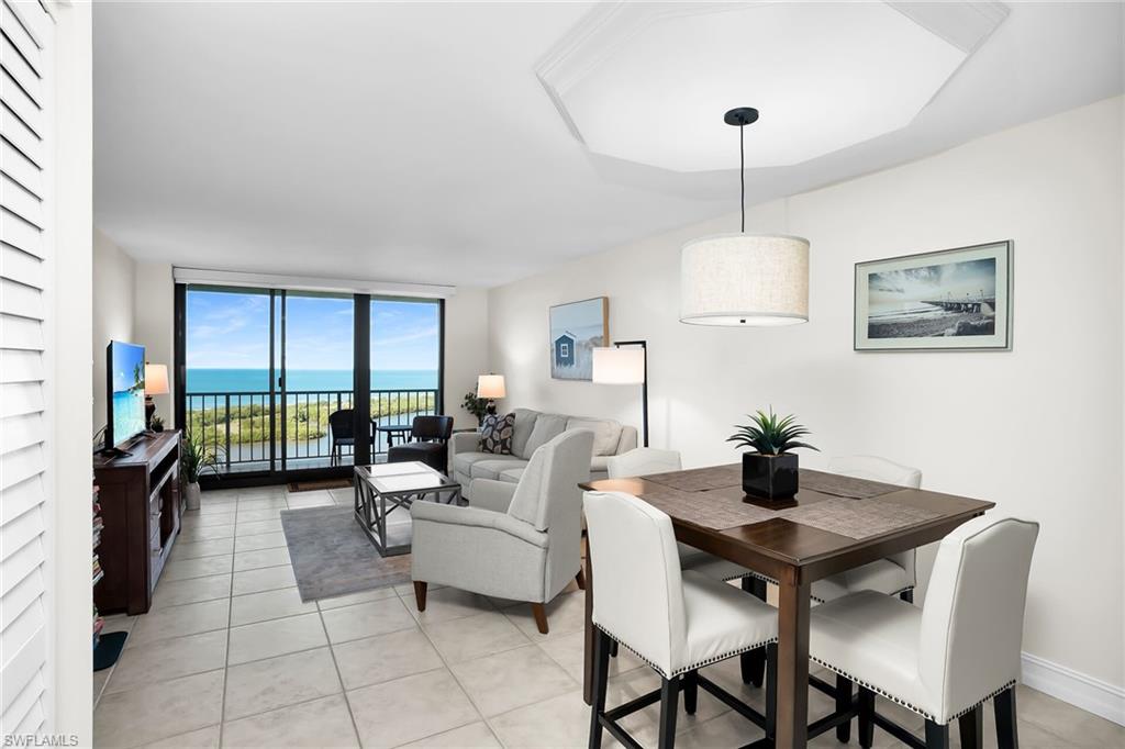 SOUTH SEAS - Residential