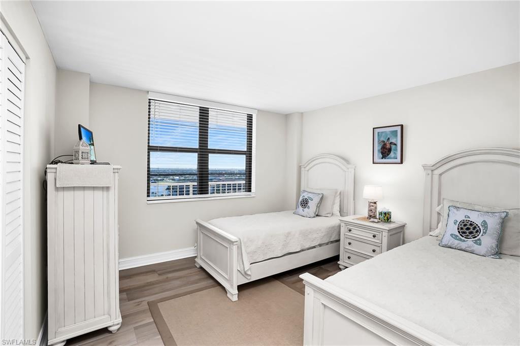SOUTH SEAS - Residential