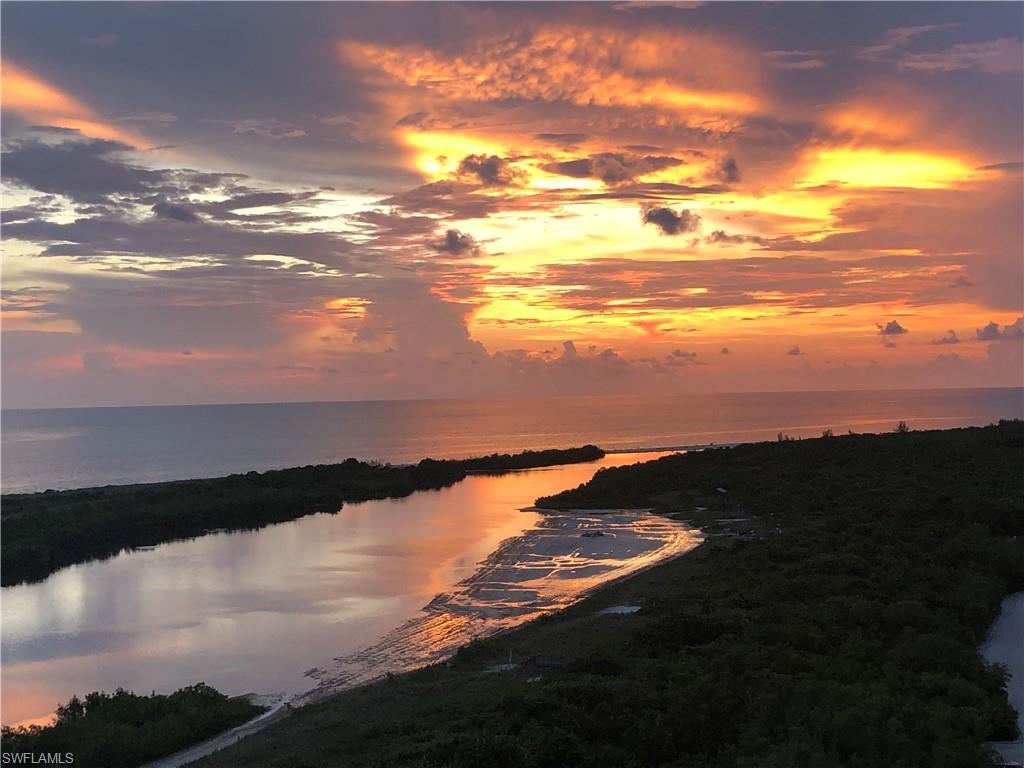 SOUTH SEAS - Residential