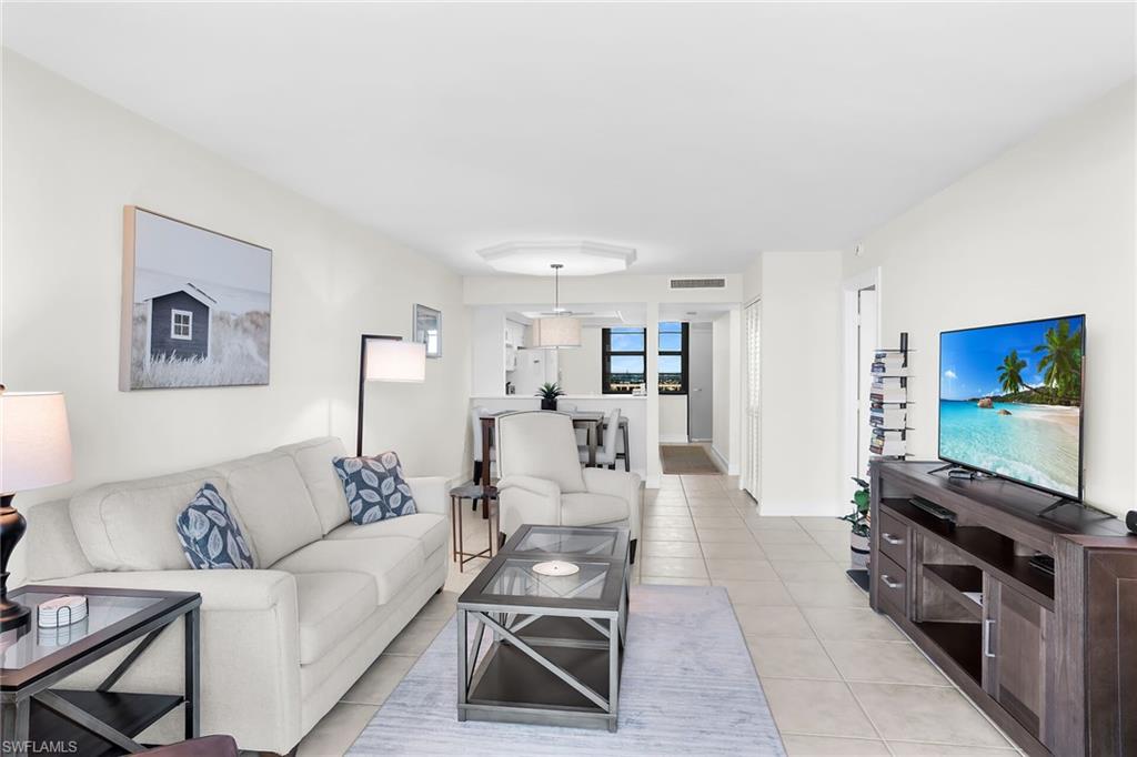 SOUTH SEAS - Residential