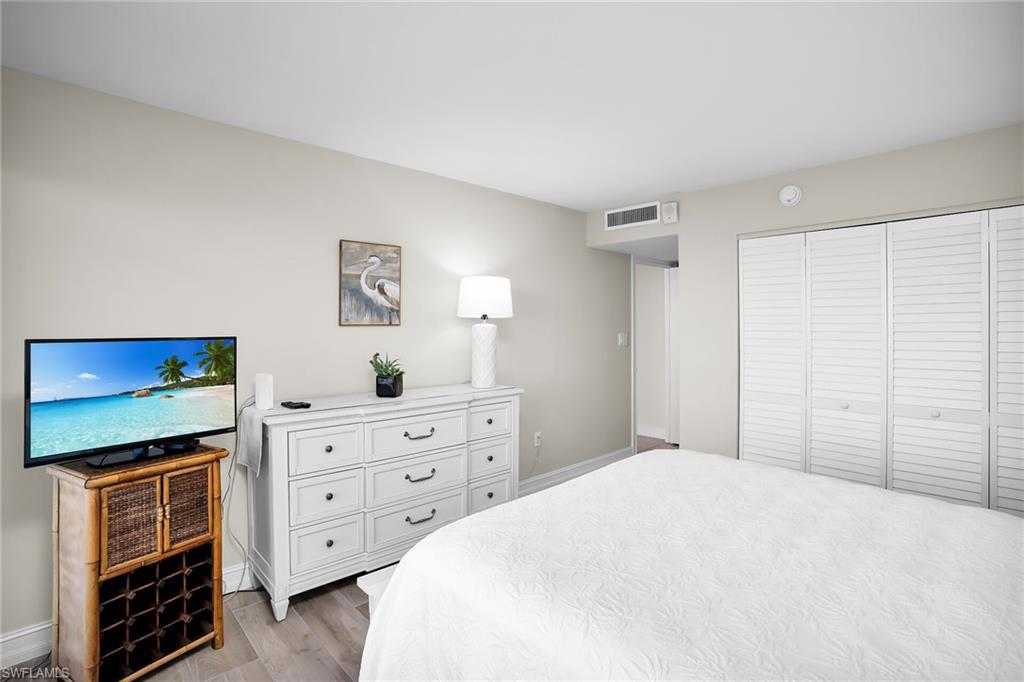 SOUTH SEAS - Residential