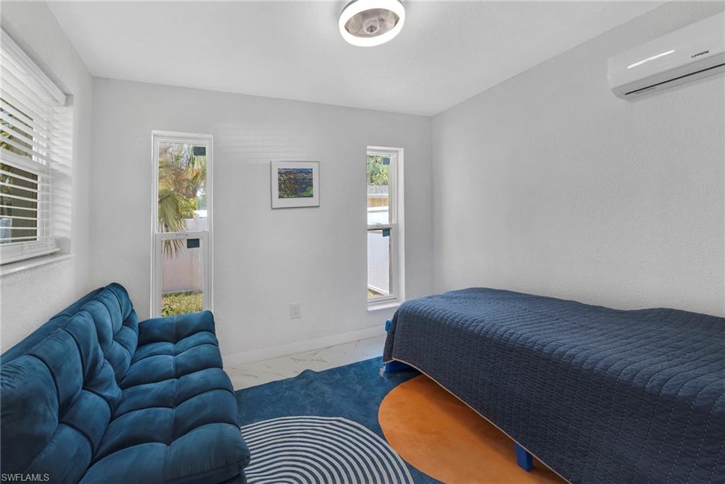 LOVEJOY PARK - Residential Income