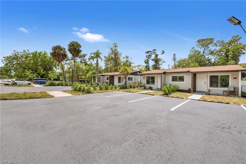 LOVEJOY PARK - Residential Income
