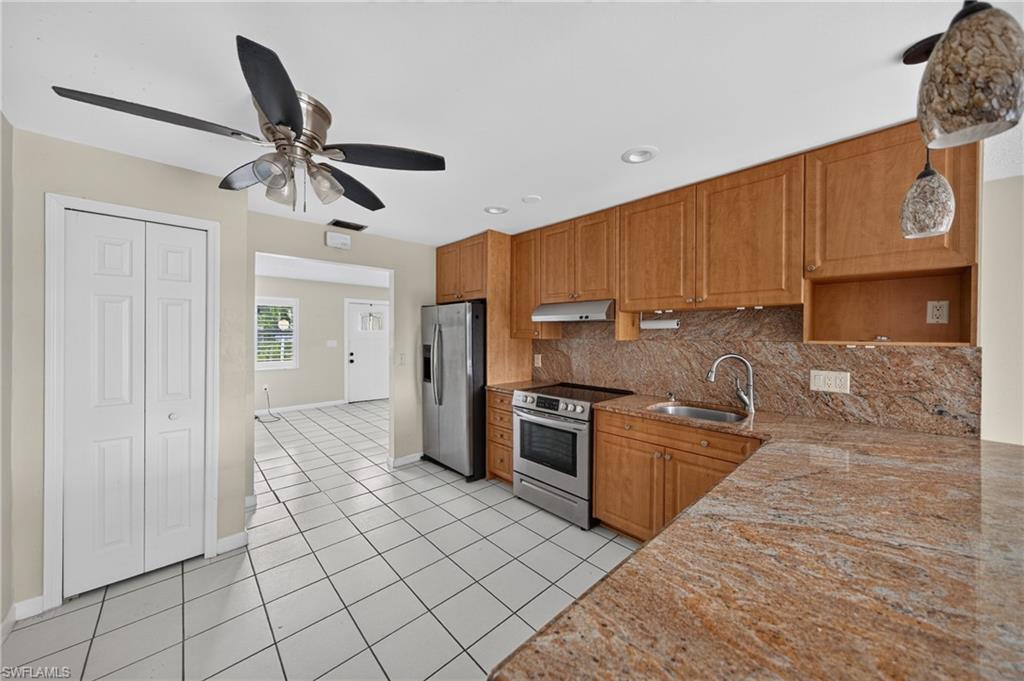 CAPE CORAL - Residential Income