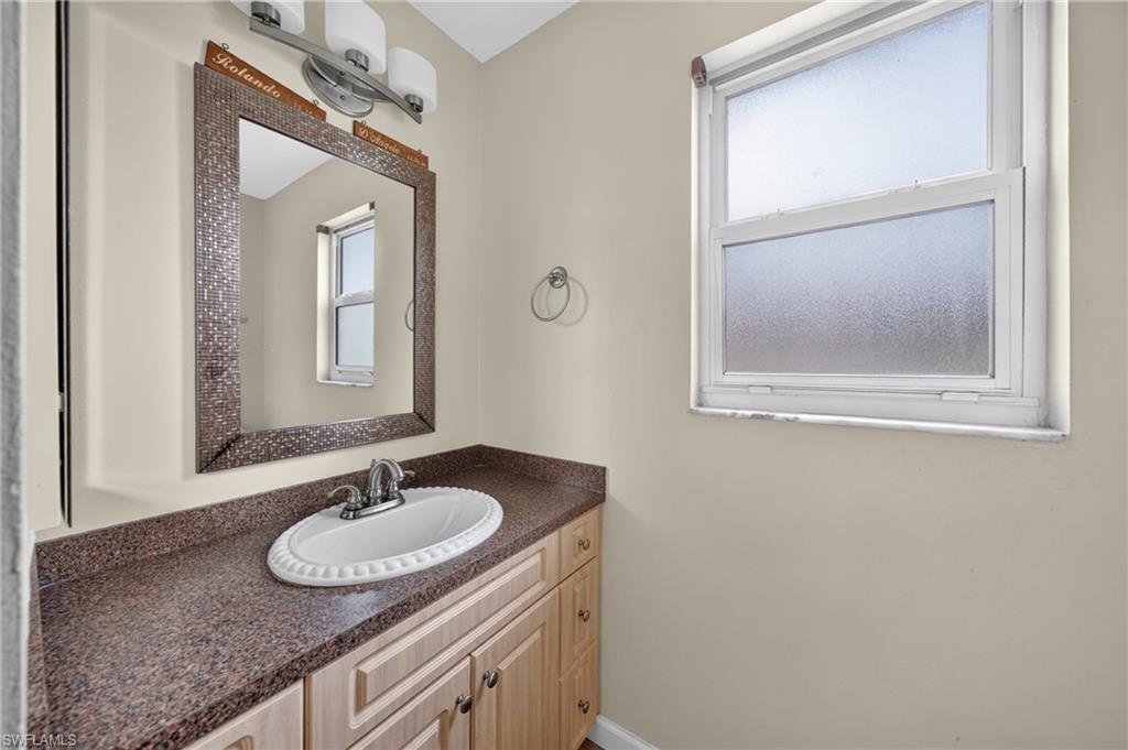 CAPE CORAL - Residential Income