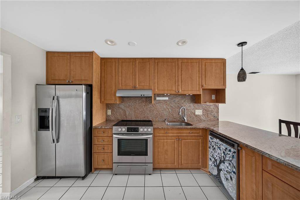 CAPE CORAL - Residential Income