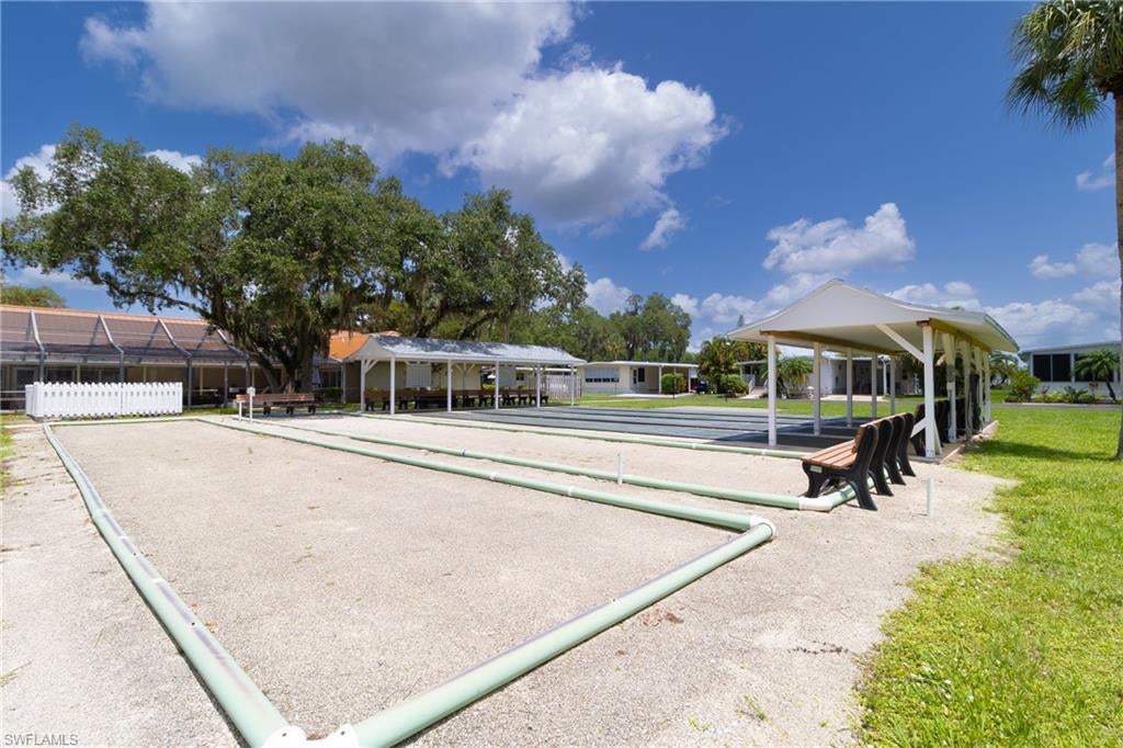 OAK PARK VILLAGE CO-OP INC - Residential