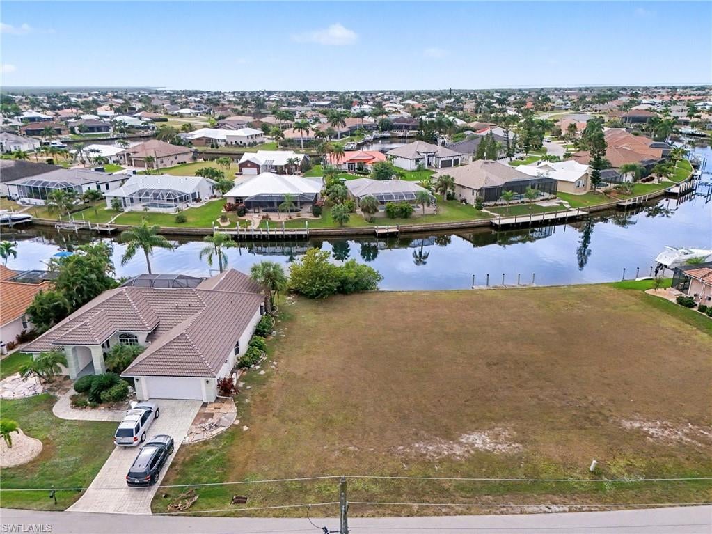 PUNTA GORDA ISLES - Land