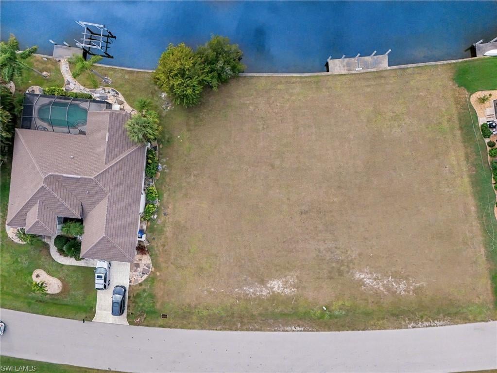 PUNTA GORDA ISLES - Land