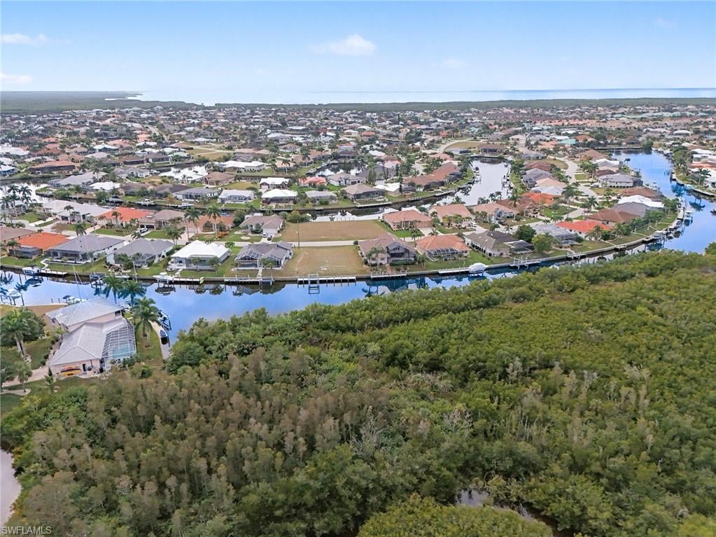 PUNTA GORDA ISLES - Land