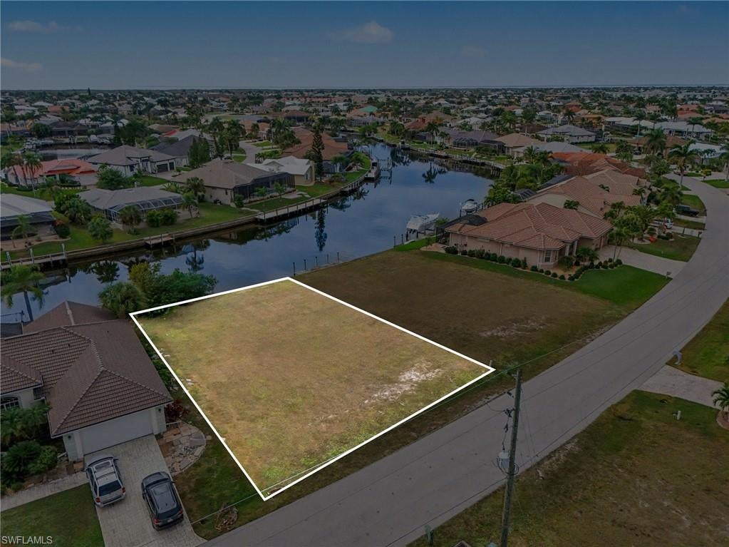 PUNTA GORDA ISLES - Land